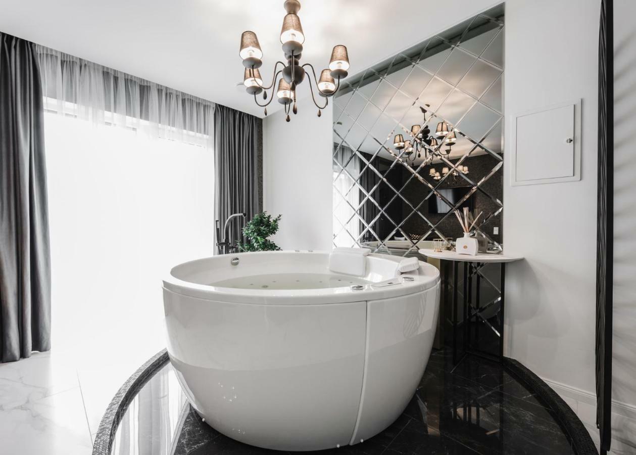 Luxury Suites Kaunas, Self-Check In Exterior foto